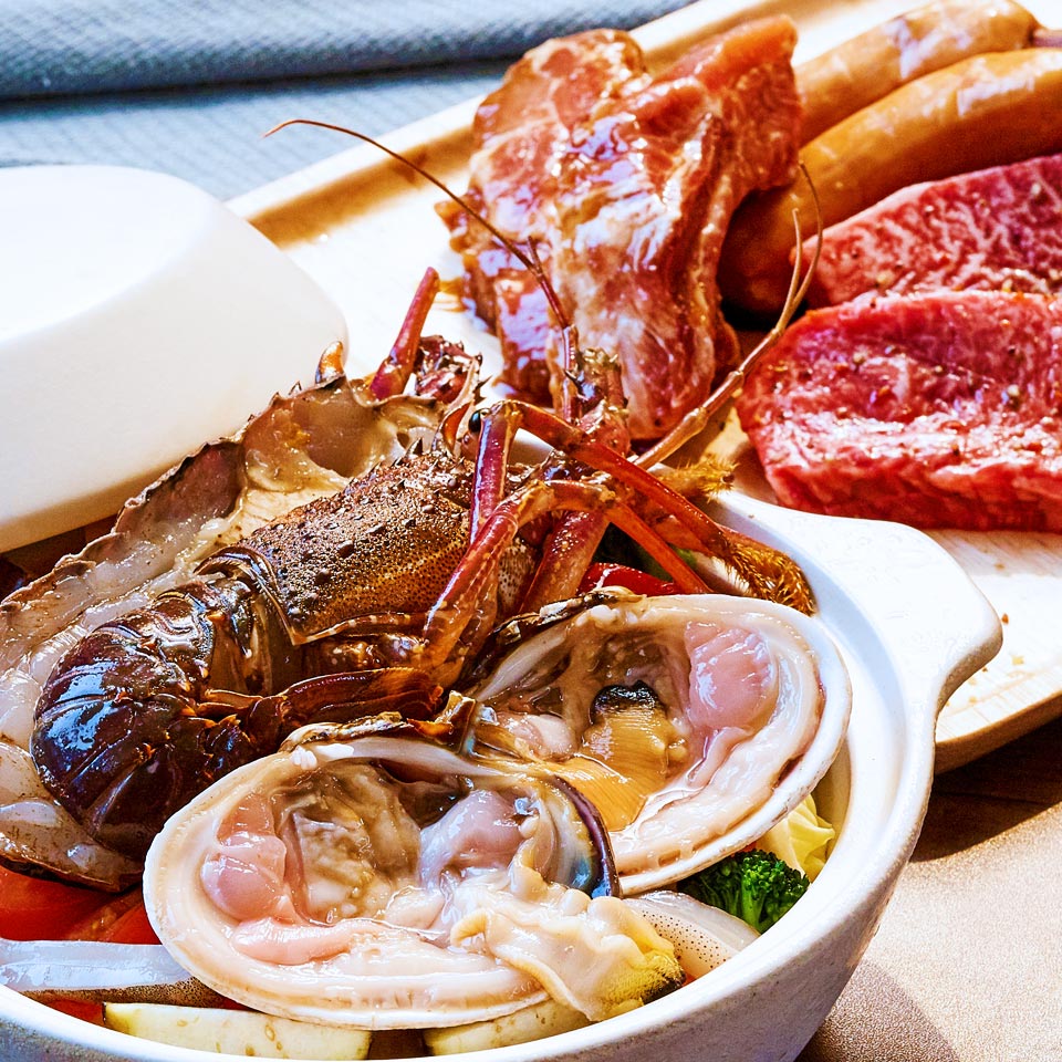 目と舌で味わうBBQディナー